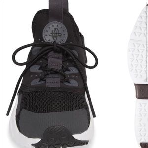 Huarache Drift size 7 1/2